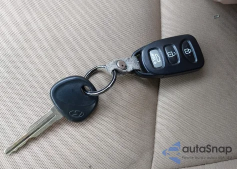 2013 Hyundai Elantra Gls from USA, damaged, VIN 5NPDH4AE1DH254255